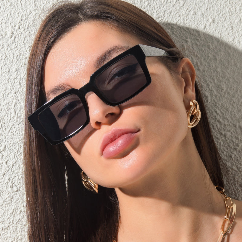 MARBELLA RETRO BLOCK SHADES