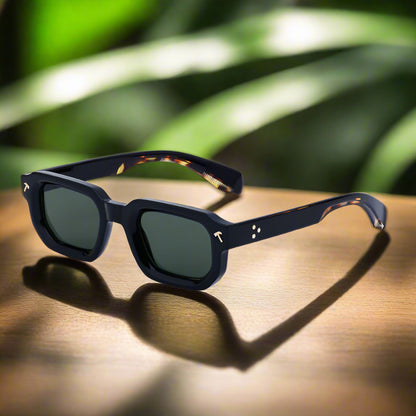 Carré Soleil Shades